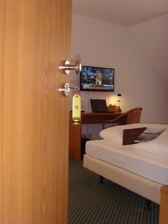 Hotel & Restaurant Engel Herbertingen Room photo